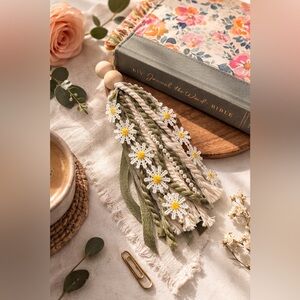 Handmade Daisy Tassel Bookmark
